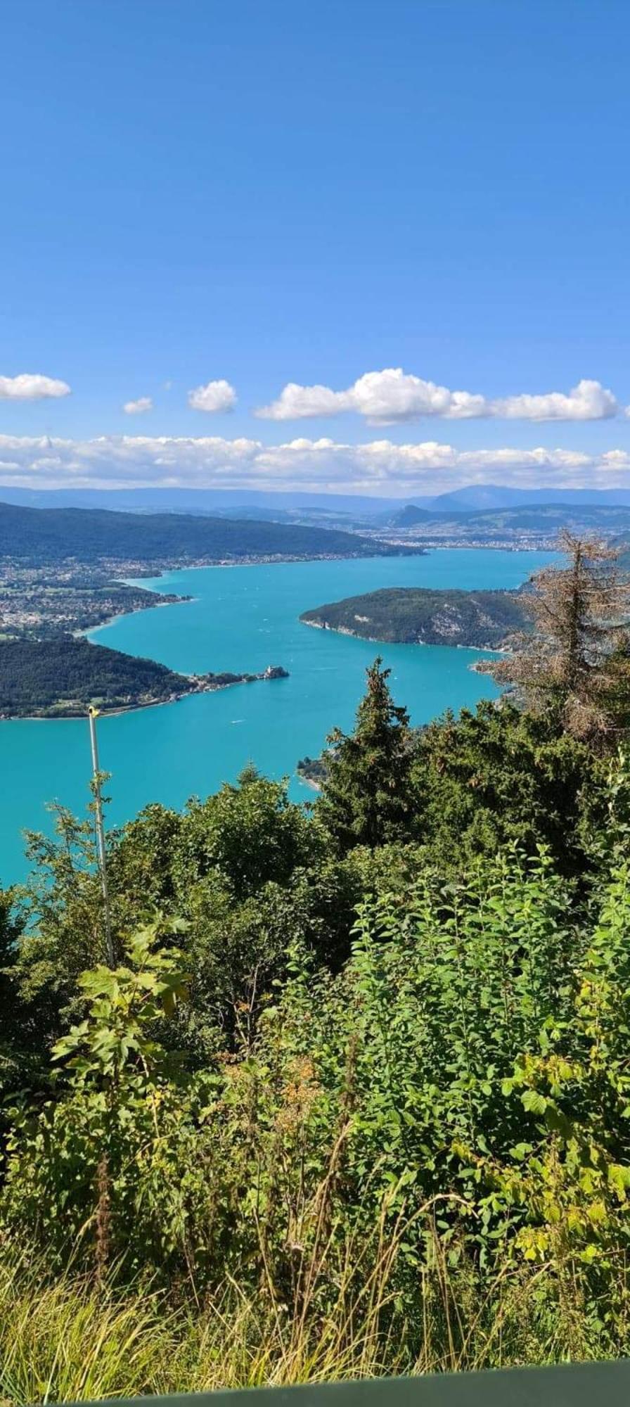 Hyper Centre Annecy Et Bord Du Lac Extérieur photo